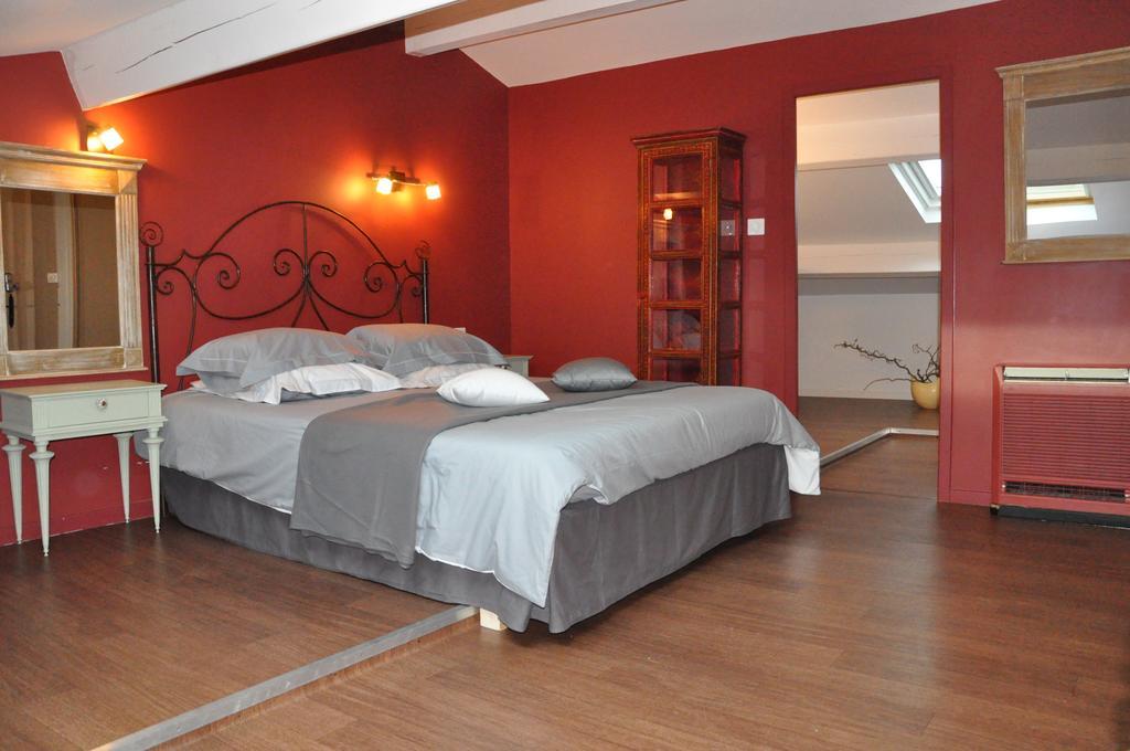 Bed and Breakfast Quels h\u00F4tels sont les plus proches de A\u00E9roport Roissy-Charles De Gaulle\u00A0? à Caraman Chambre photo